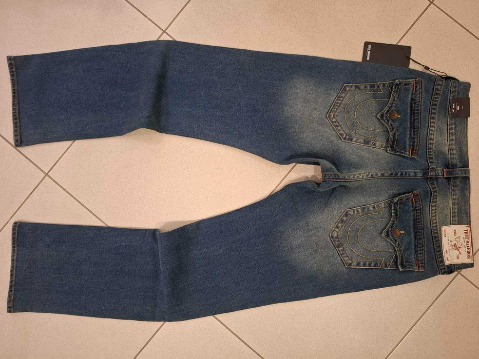 True Religion, мужские джинсы, р. 48-50