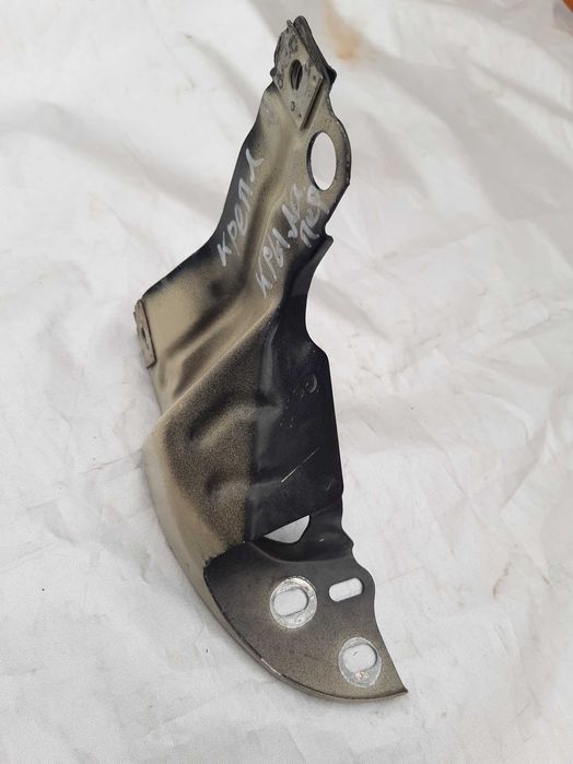 Кронштейн крила передньго Сhevrolet aveo t300