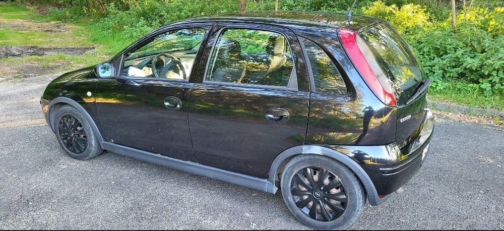 Opel corsa 1.3cdti 2005
