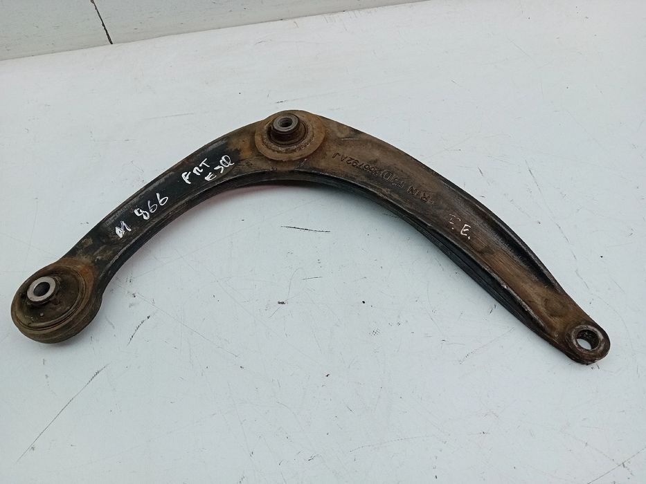 Left Front Suspension Arm CITROËN C4 Grand Picasso I (UA_)