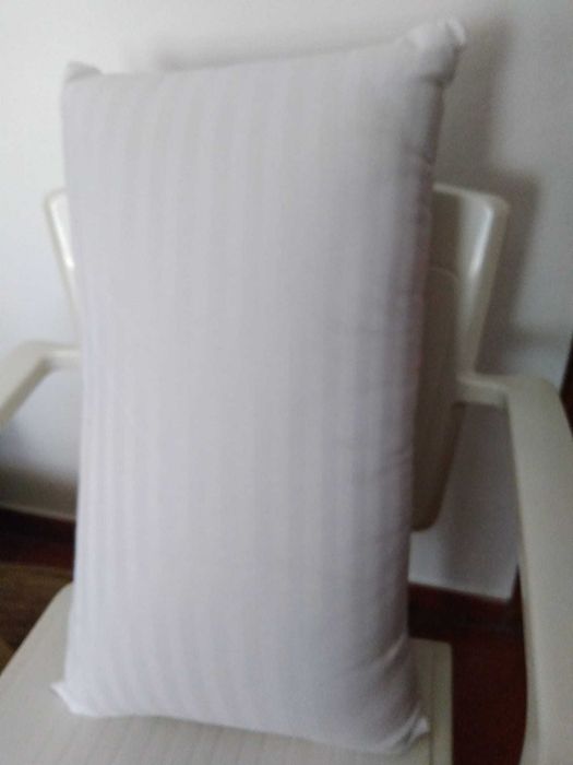 Almofada de cabeceira firme