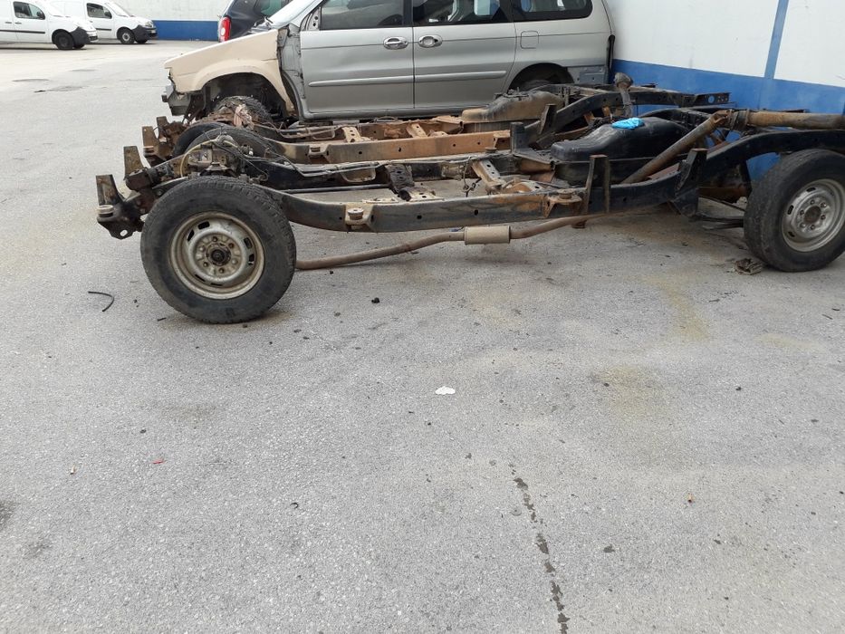 Nissan d21 chassis com documentos