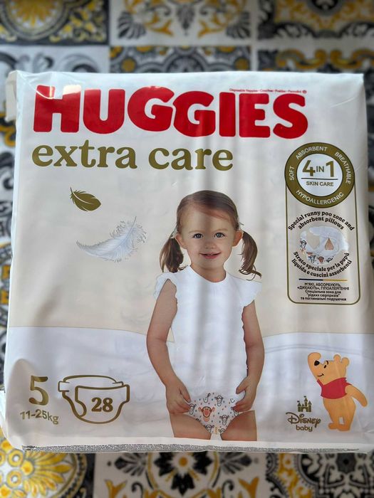 Підгузки HUGGIES extra care 5