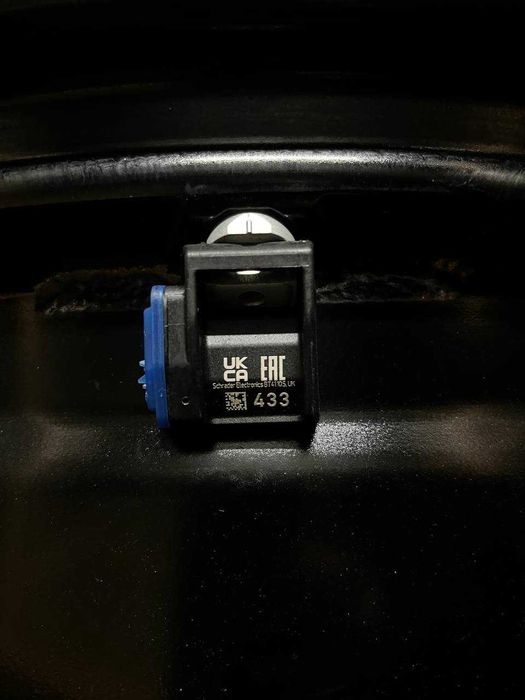 ДИСКИ оригінал MERCEDES R19 5X112 EClass W214/S214 A2144013600