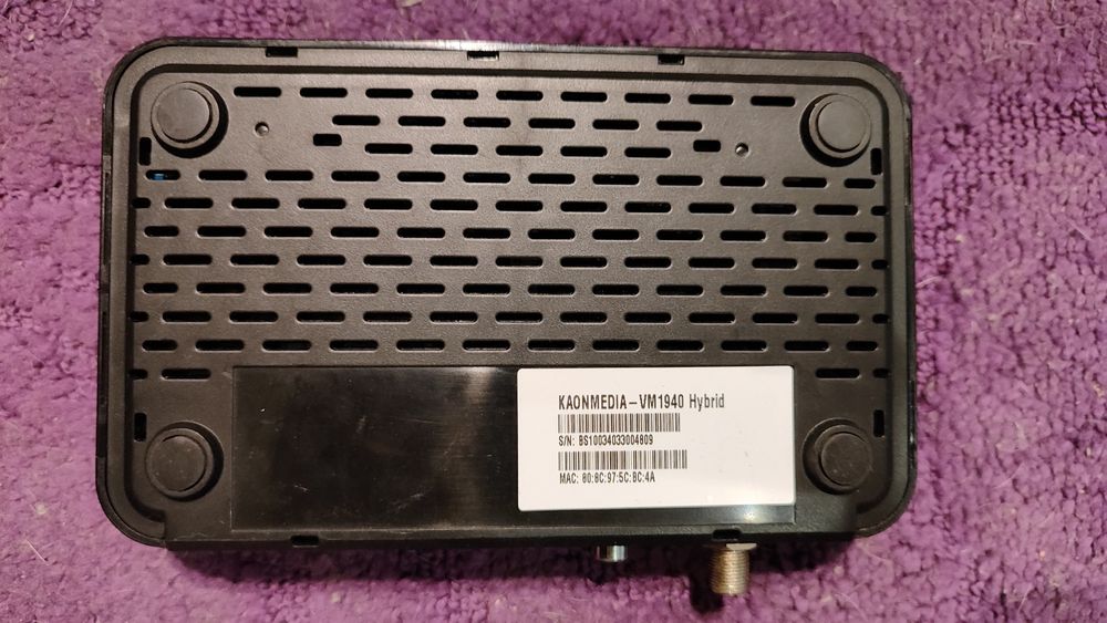 Тв тюнер приставка Kaonmedia Vm 1940