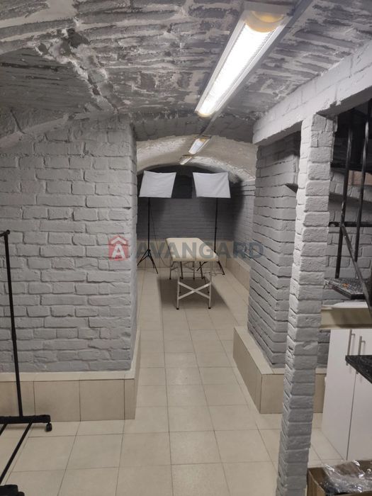 Продаж комерційне приміщення, Краківський р-к, МАГАЗИН ЦЕНТР ЛЬВОВА