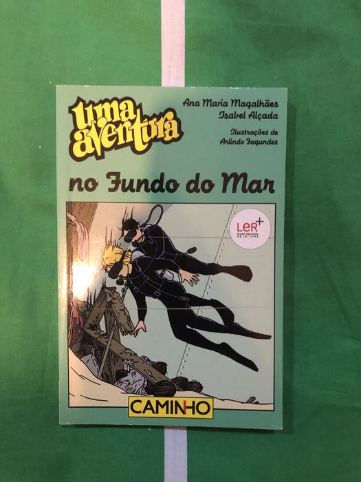 Conjunto de livros infantis e animados