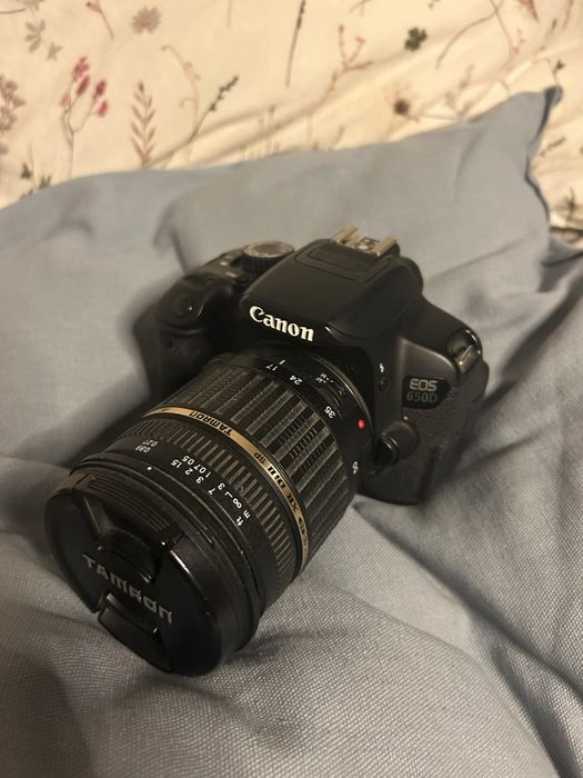 Aparat Canon EOS 650D