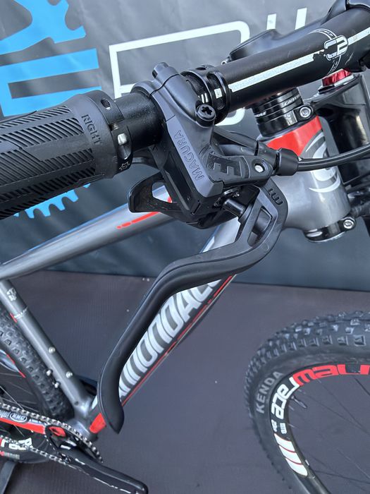 Cannondale fsi carbono 29 usada