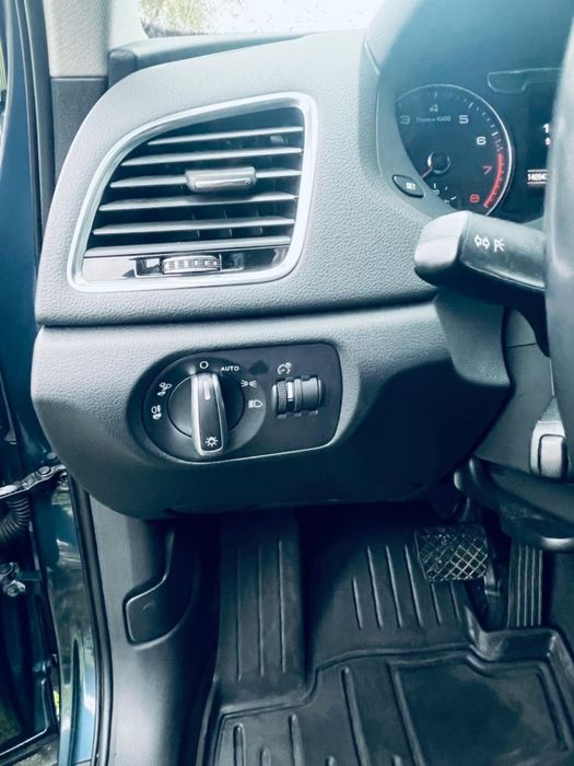 Ауди AUDI Q3 2016