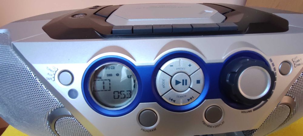 Radioodtwarzacz Boombox Panasonic AZ 3068 z AUX, MP3 nietuzinkowy