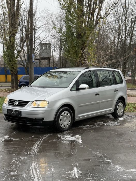 Volkswagen TOURAN дизель С германии Идеал