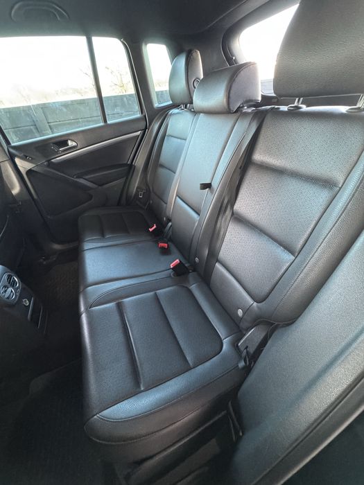 Volkswagen Tiguan R-Line 2016 року