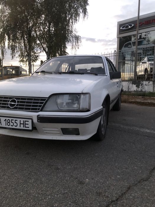 Редкий Opel Senator A2 Рестайлинг | 1984