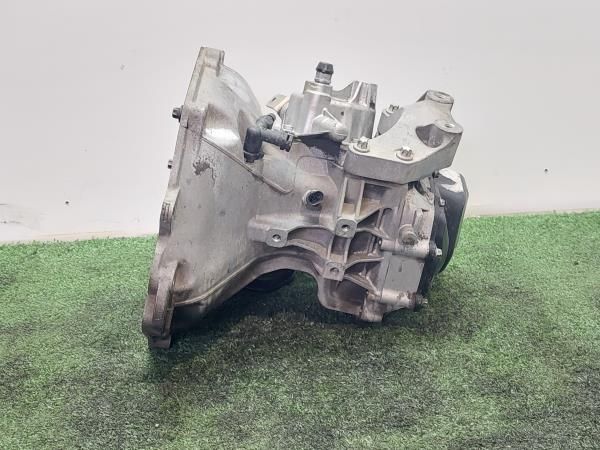 Caixa de velocidades manual OPEL Corsa D