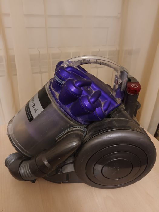 Dyson DC26 Пилосос