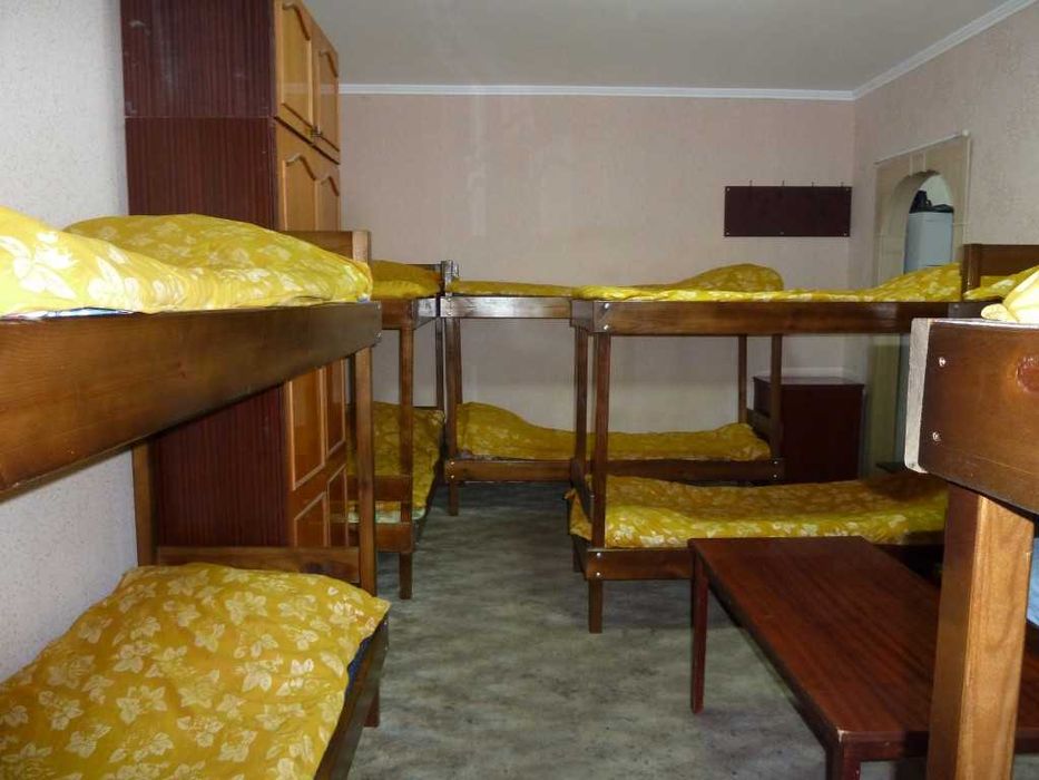 Метро Минская! Место в комнате!