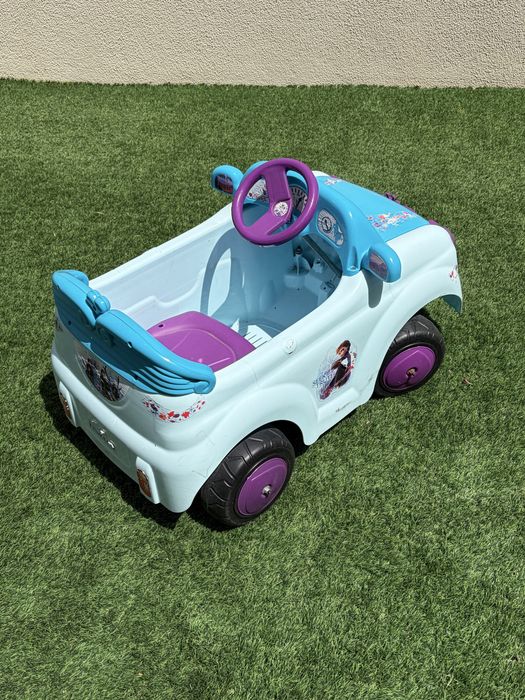 Carrinho eléctrico Frozen