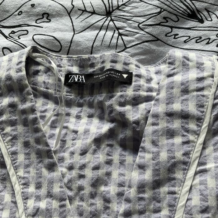 Рубашка  zara в клетку