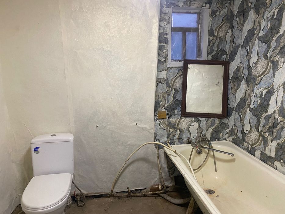 Продам цегляний будинок