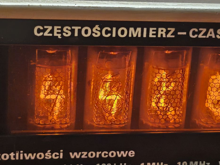 częstościomierz czasomierz cyfrowy zopan pfl-20 prl nixie