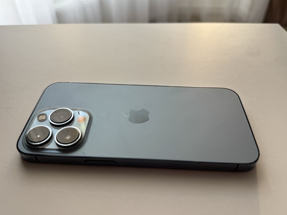 Iphone 13  pro sierra blue 128 gb в гарному стані