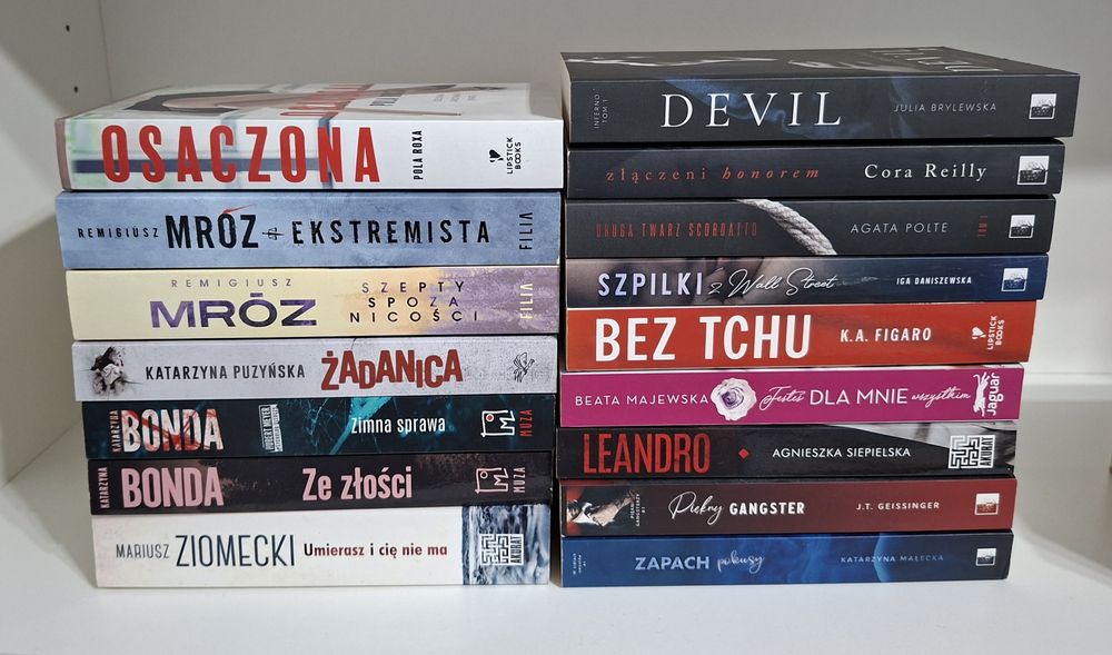 Zestaw książek kieszonkowych