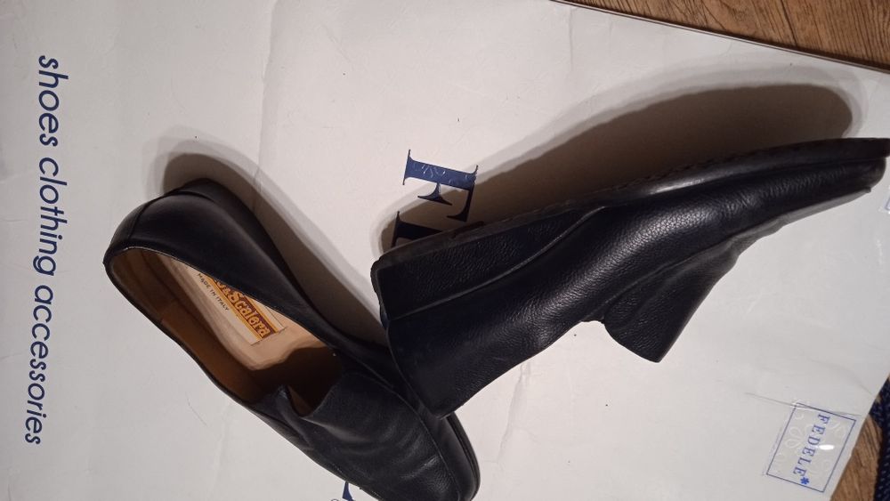 Шкіряні жіночі туфлі 37 р.