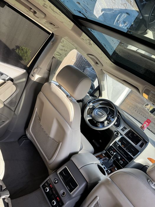 Продам Audi q7 3.0 tfsi