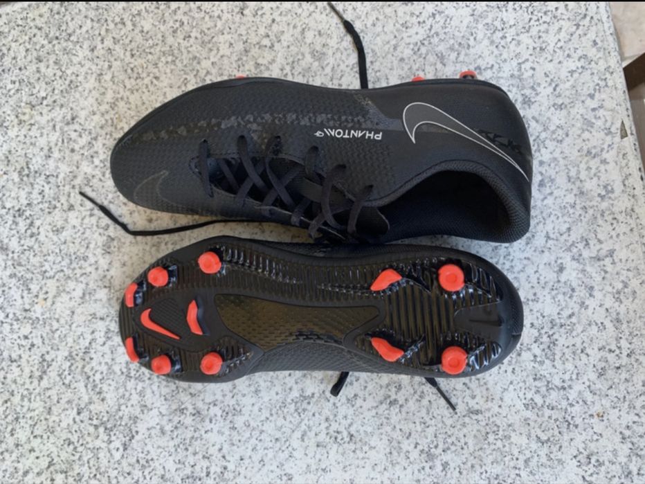 Chuteiras Nike Phantom GT Academy FG/MG