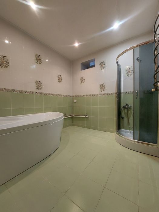 Продам дом новой постройки на Алексеевке