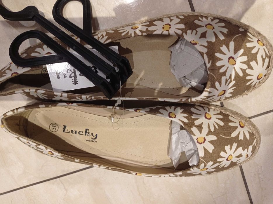 Baleriny w kwiatki rozm 38