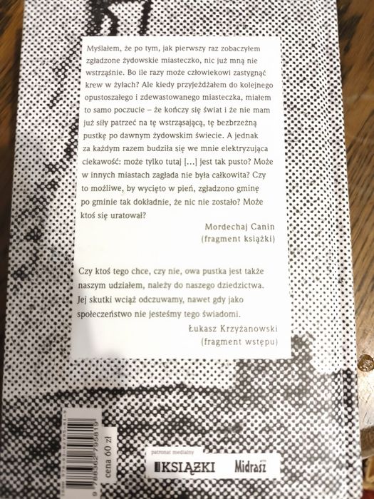 Przez ruiny i zgliszcza