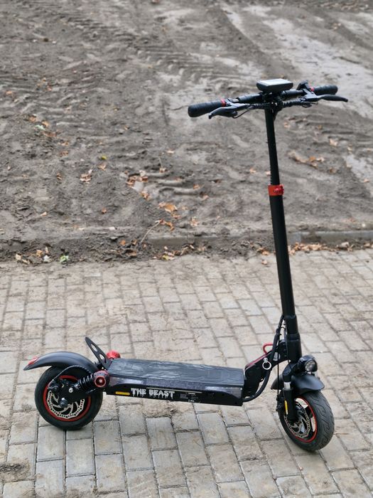Електросамокат Tecros T4 PRO 2025