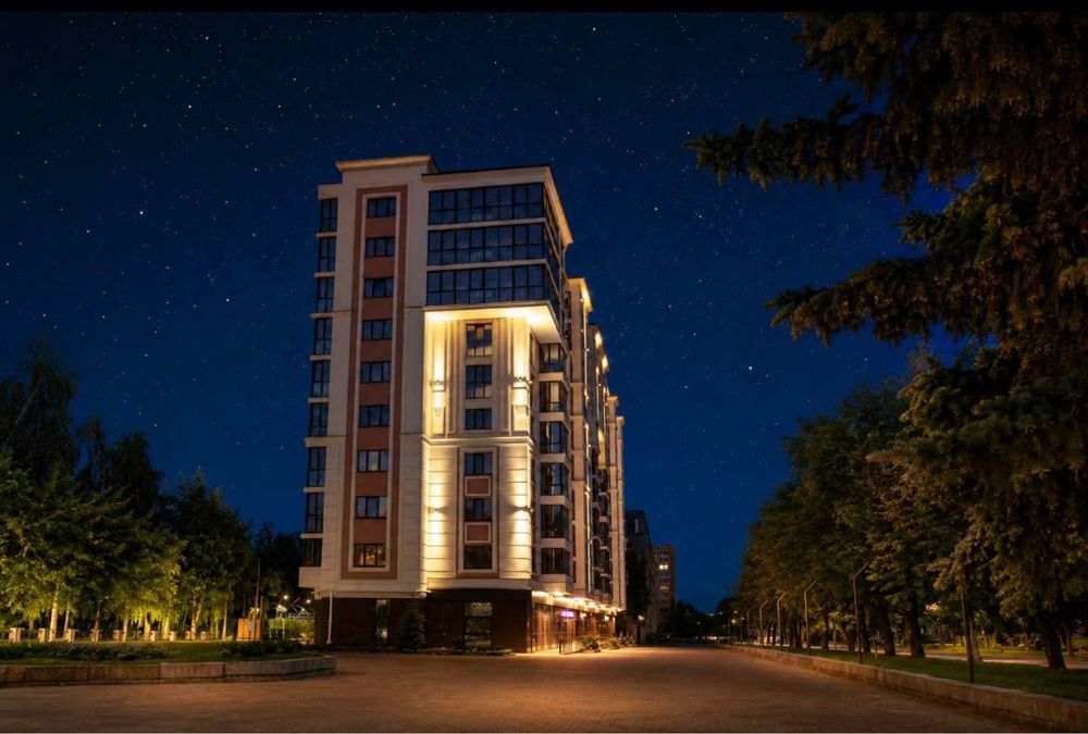 Продам 2-кім статусну квартиру р-н 12-школа в ЖК "GREAT HOUSE" з гарним панорамним виглядом.