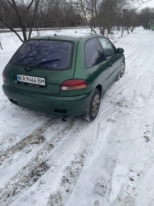 Все чудово машина на повному ходу,потрібно фару замінить і чучуть під красить,резина зімня