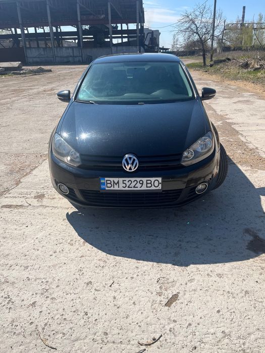 Авто фольцваген Гольф 6