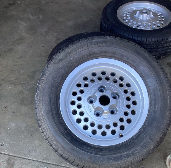 Jantes OZ 15” para Jaguar XJS com pneus  quase novos 215/65R15