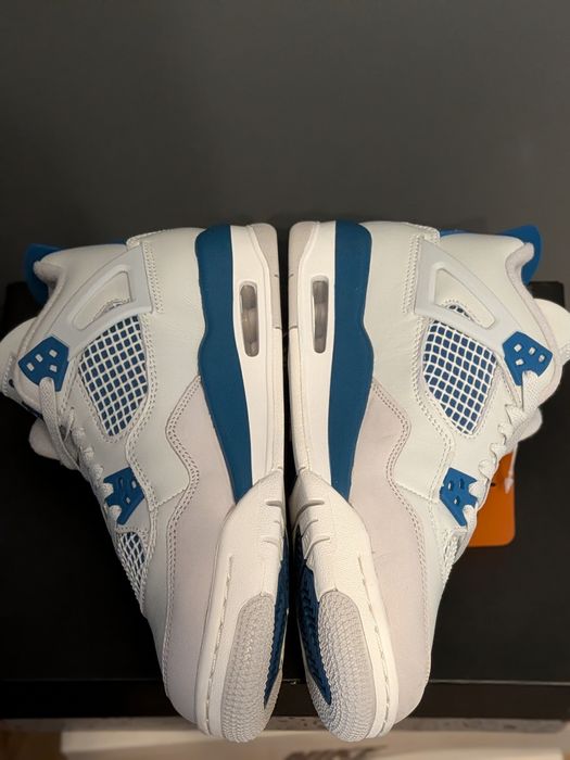 Nike Air Jordan 4 Military Blue