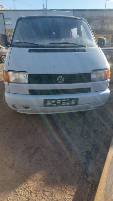 телевізор фольцваген Бровари.Екран-Volkswagen transporter 4.усілітіль