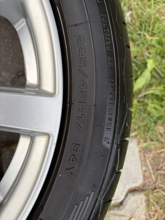 Felgi aluminiowe 5x112 17 cali z oponami letnimi