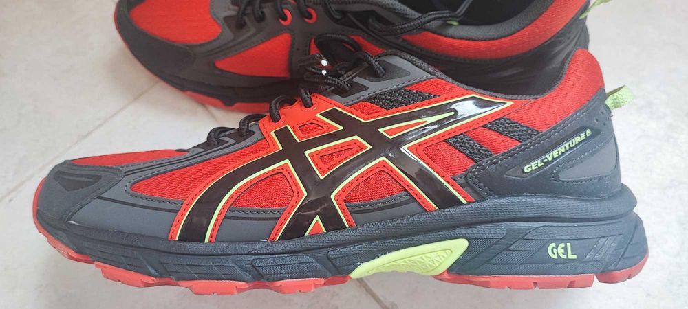 ASICS GEL-Venture 6