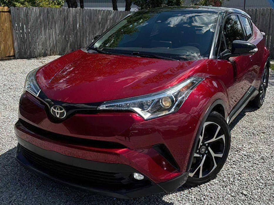 Toyota C-HR      2017