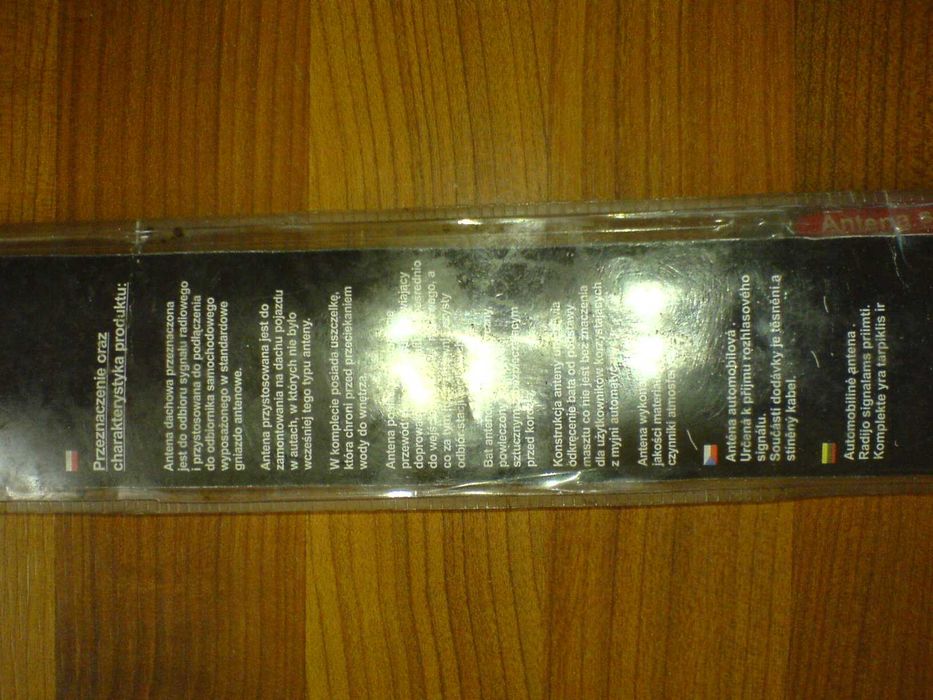 Antena Samochodowa Dachowa zestaw do montażu NOWA NIEUŻYWAN OPAKOWANIE