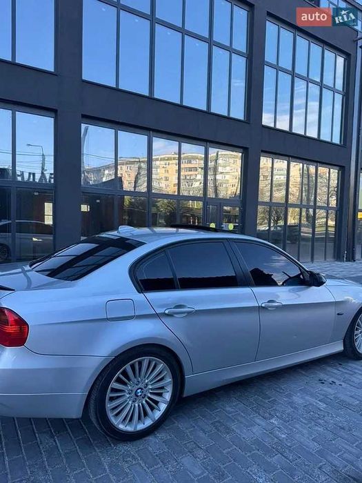 BMW E90 (бмв е90) 2.5 бензин