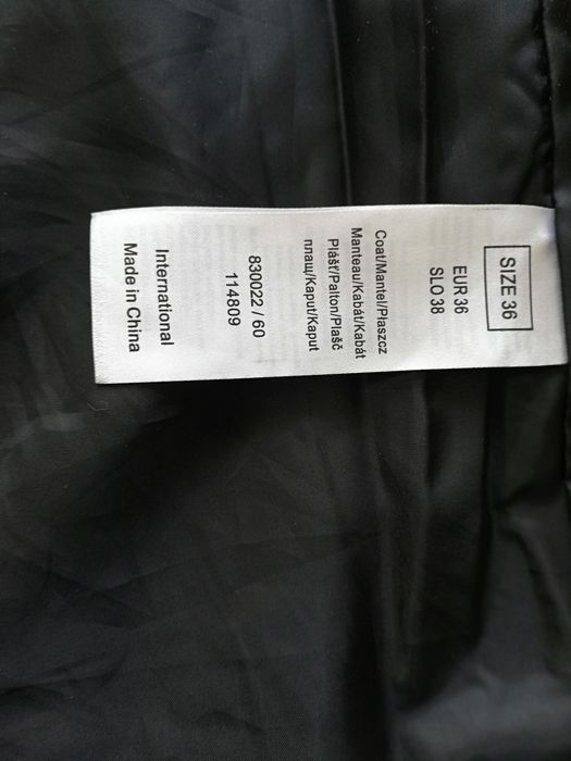 Sprzedam płaszcz Orsay, rozmiar 36