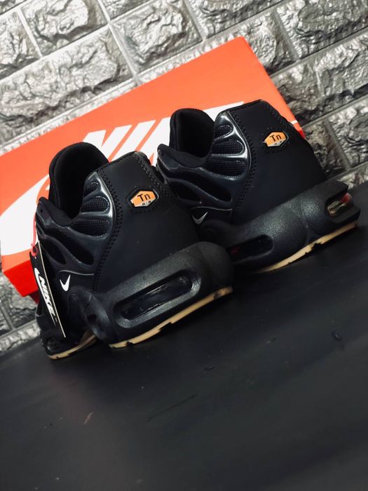 Nike Air Max TN Plus мужские кроссовки / Найк Тн Плюс / Новинка 2026