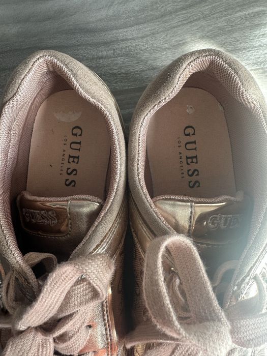 GUESS złote adidasy 37,5 buty sportowe