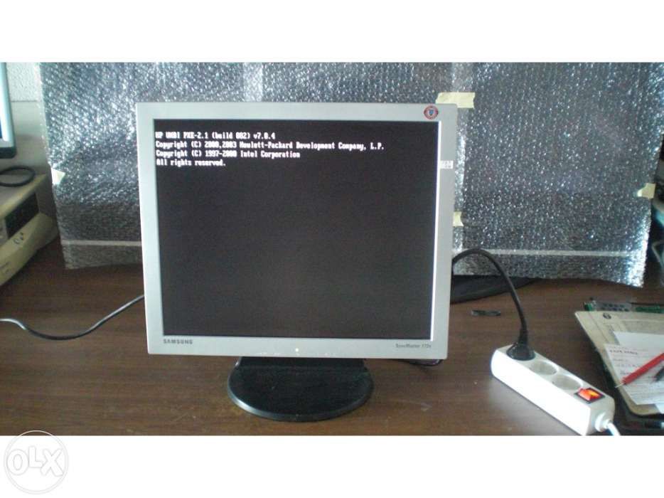 Monitor LCD LG 17"