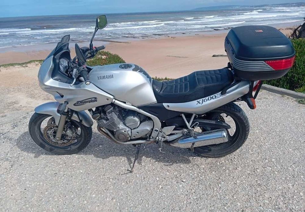 Vendo minha xj600s 2003